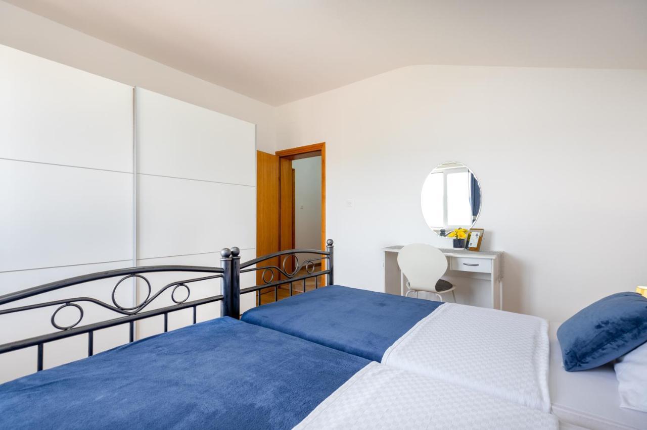 Apartments Villa Maja Rogoznica  Kültér fotó