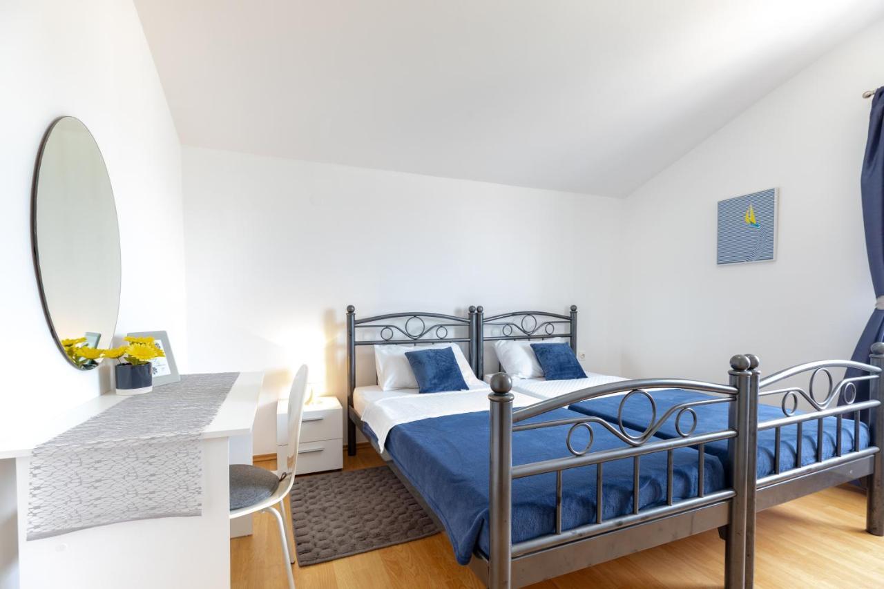 Apartments Villa Maja Rogoznica  Kültér fotó