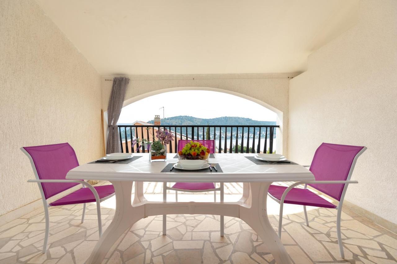 Apartments Villa Maja Rogoznica  Kültér fotó