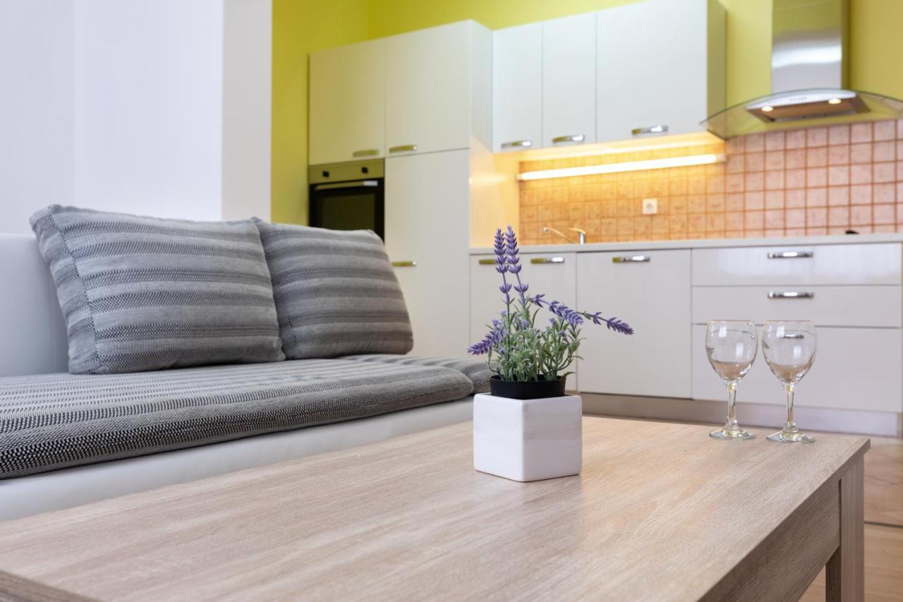 Apartments Villa Maja Rogoznica  Kültér fotó