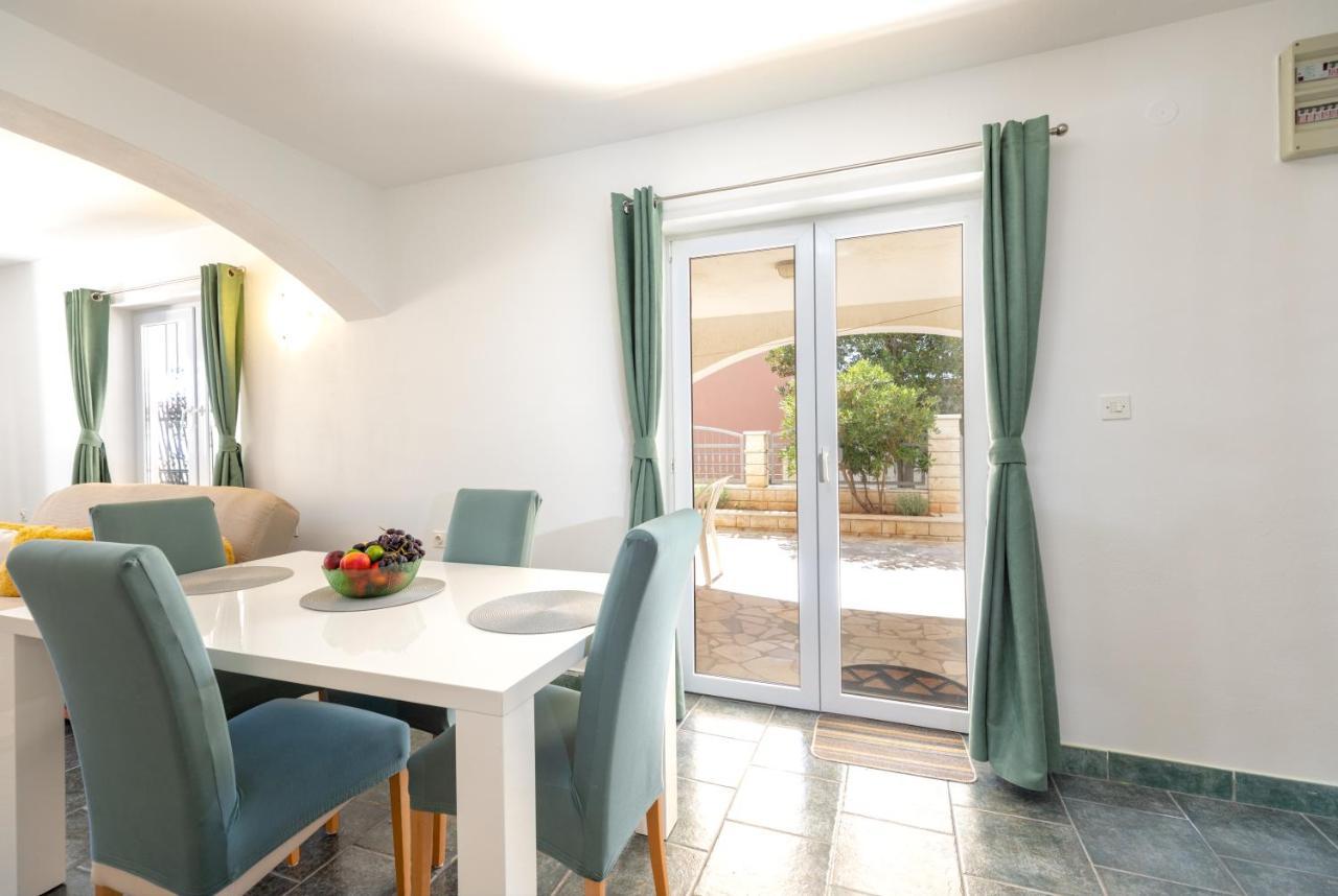 Apartments Villa Maja Rogoznica  Kültér fotó