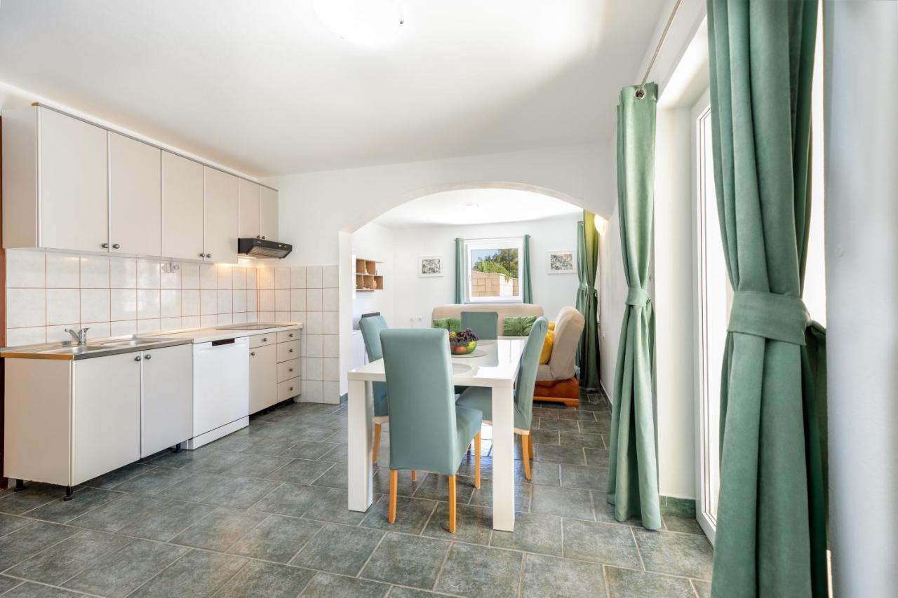 Apartments Villa Maja Rogoznica  Kültér fotó